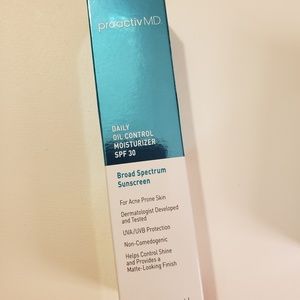 NWT ProactivMD Daily Oil Control SPF 30 - 1.5 oz.